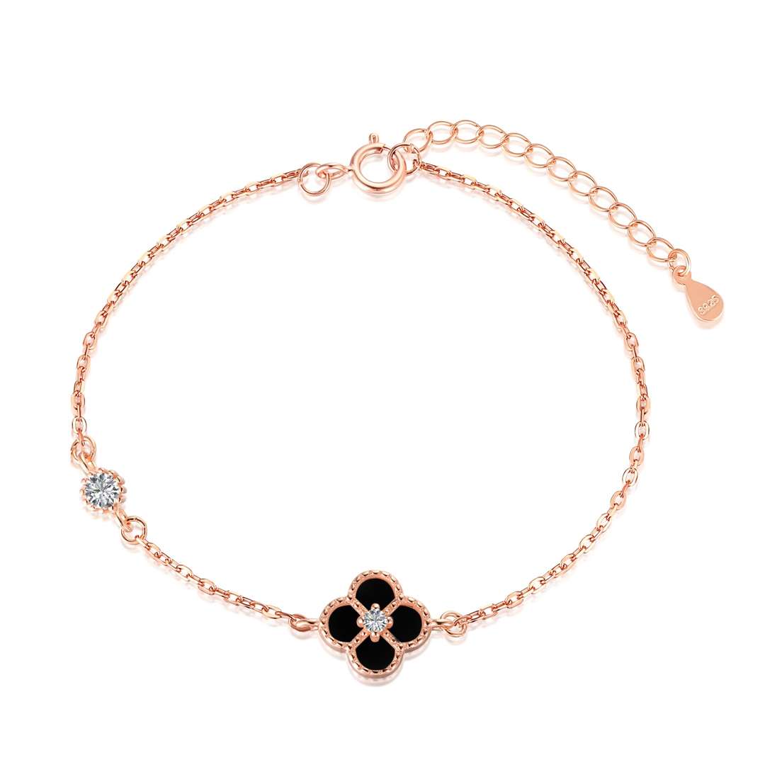[Rose Tomorrow]Delicate Four Leaf Clover Bracelet