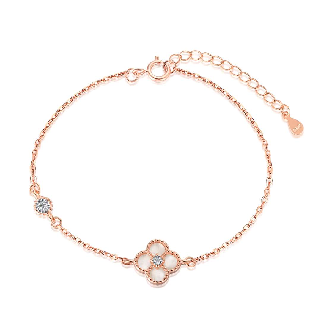 [Rose Tomorrow]Delicate Four Leaf Clover Bracelet