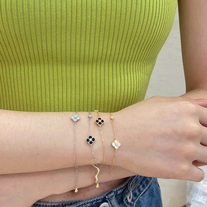 [Rose Tomorrow]Delicate Four Leaf Clover Bracelet