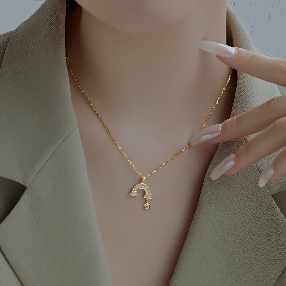 [Rose Tomorrow]Unique Rainbow Star Necklace