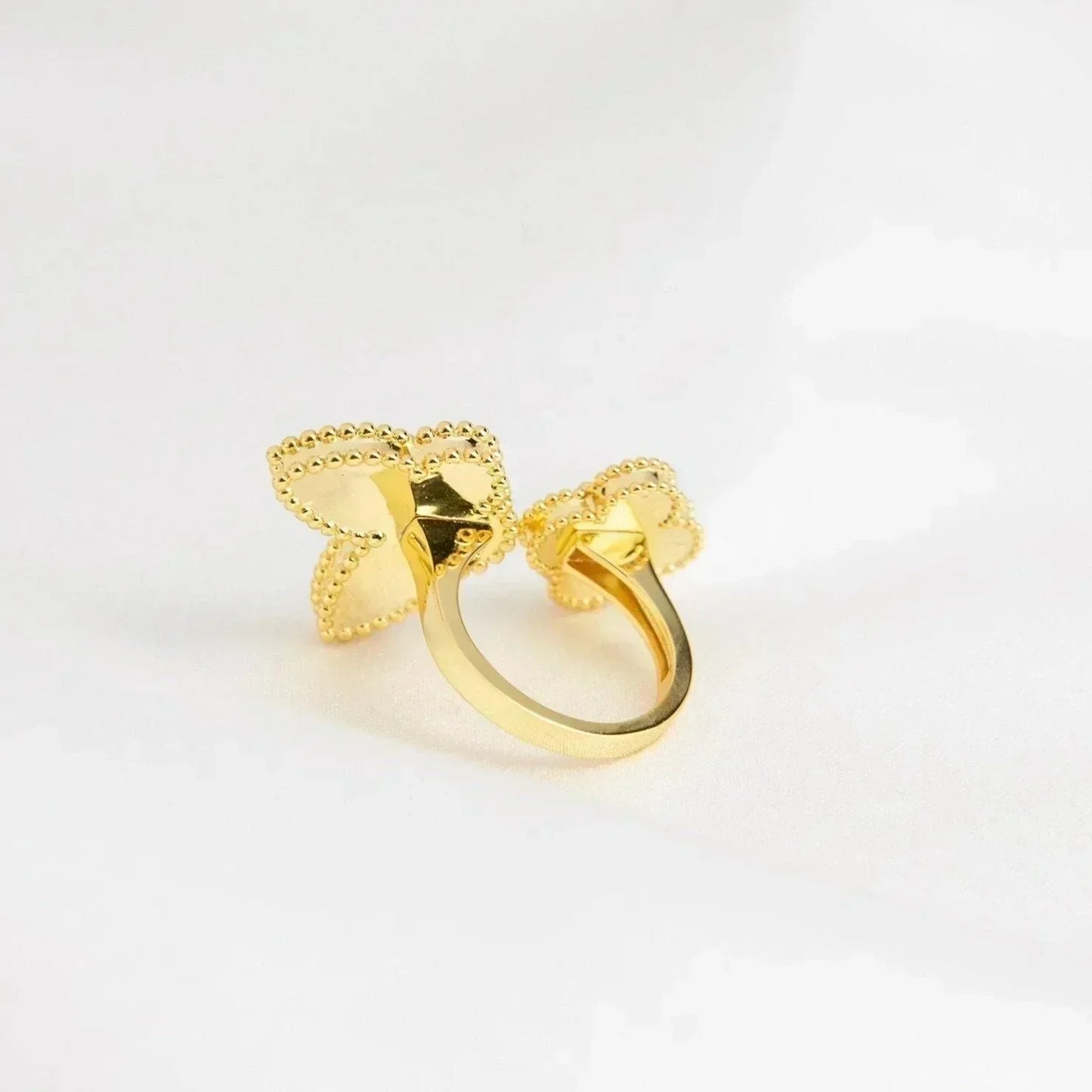 [💎ROSE💎]LUCKY BETWEEN THE FINGER RING