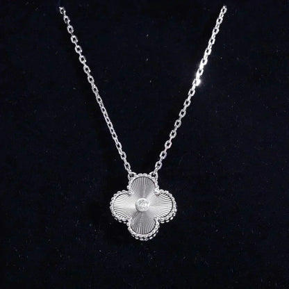 [💎ROSE💎]CLOVER  15MM DIAMOND LASER NECKLACE SILVER