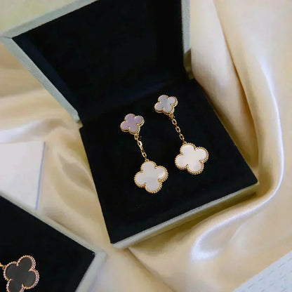 [💎ROSE💎]CLOVER 2 MOTIF WHITE MOP EARRINGS