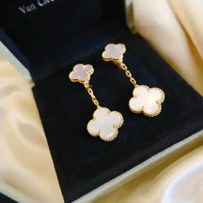 [💎ROSE💎]CLOVER 2 MOTIF WHITE MOP EARRINGS