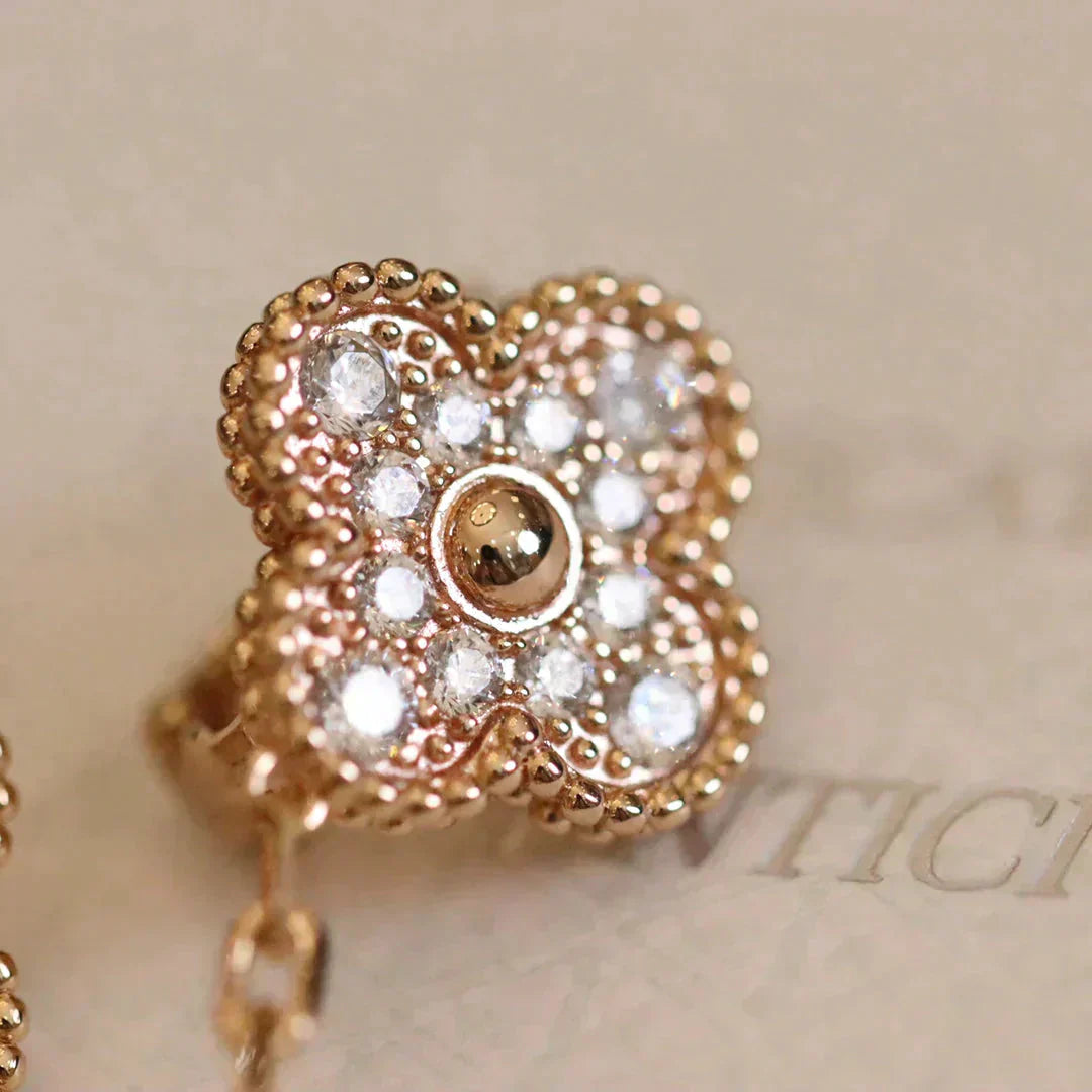[💎ROSE💎]CLOVER MEDIUM 1 MOTIFS FUll DIAMOND EARRINGS