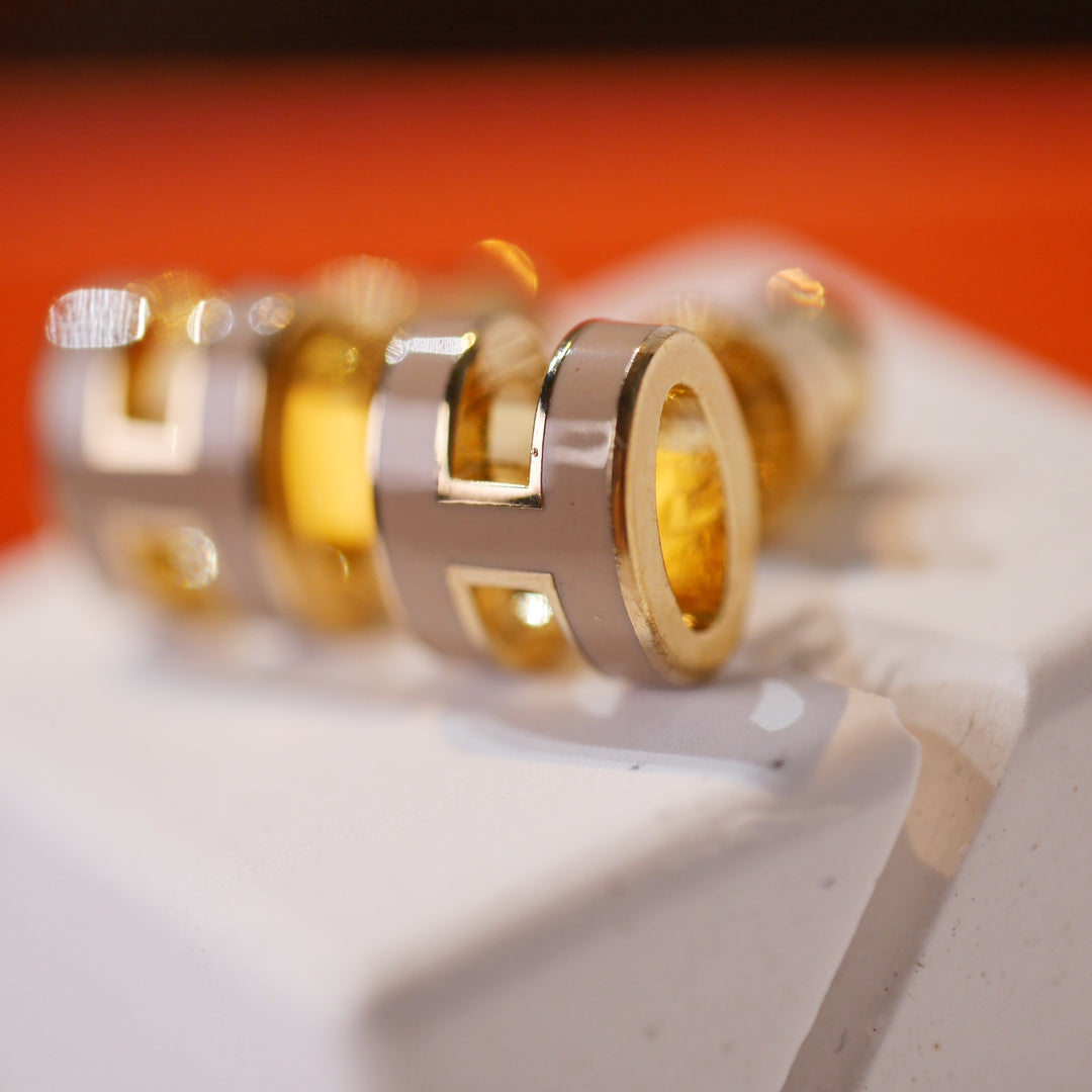 [Rose Tomorrow]MINI POP H GOLD EARRINGS GREY