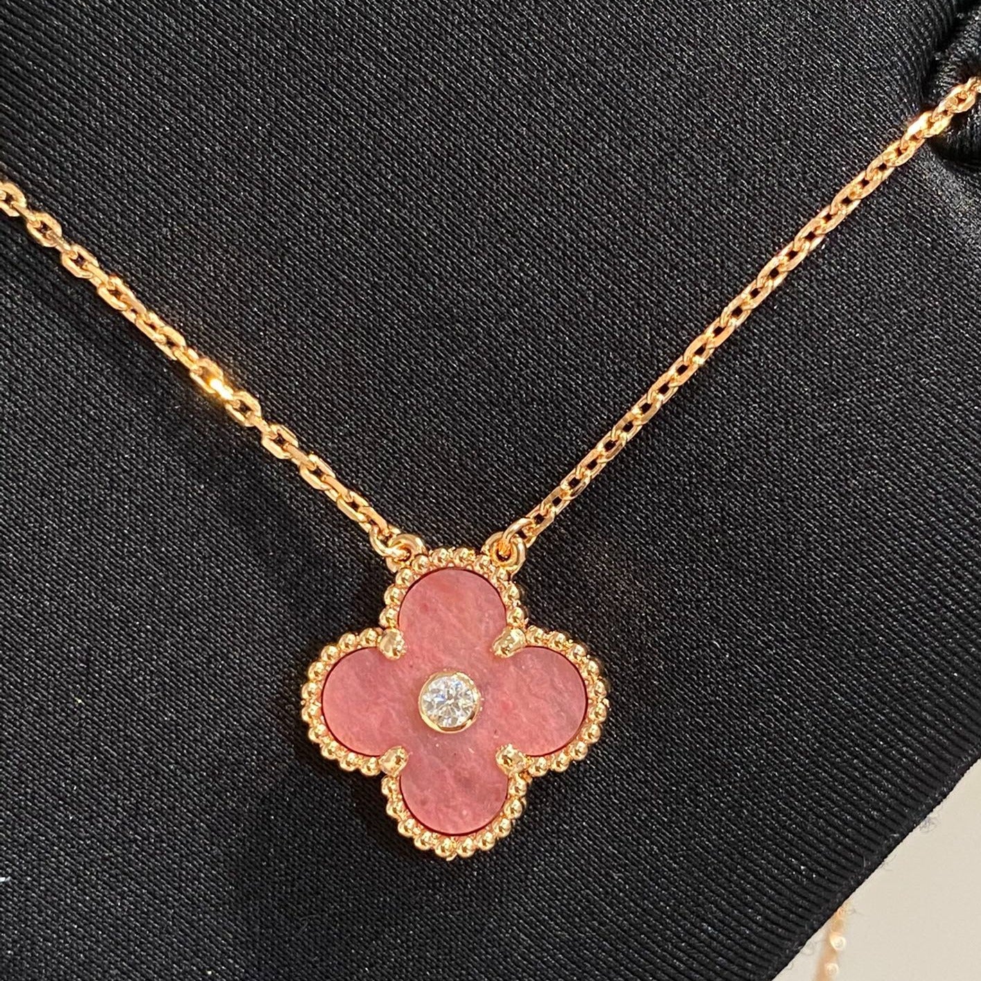 [💎ROSE💎]CLOVER 15MM DIAMOND RHODONITE NECKLACE