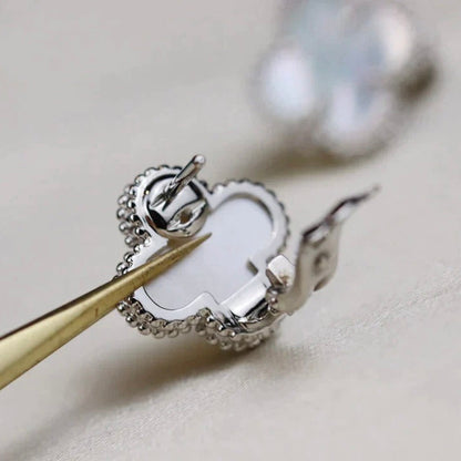 [💎ROSE💎]CLOVER MEDIUM 1 MOTIFS  WHITE MOP EARRINGS SILVER