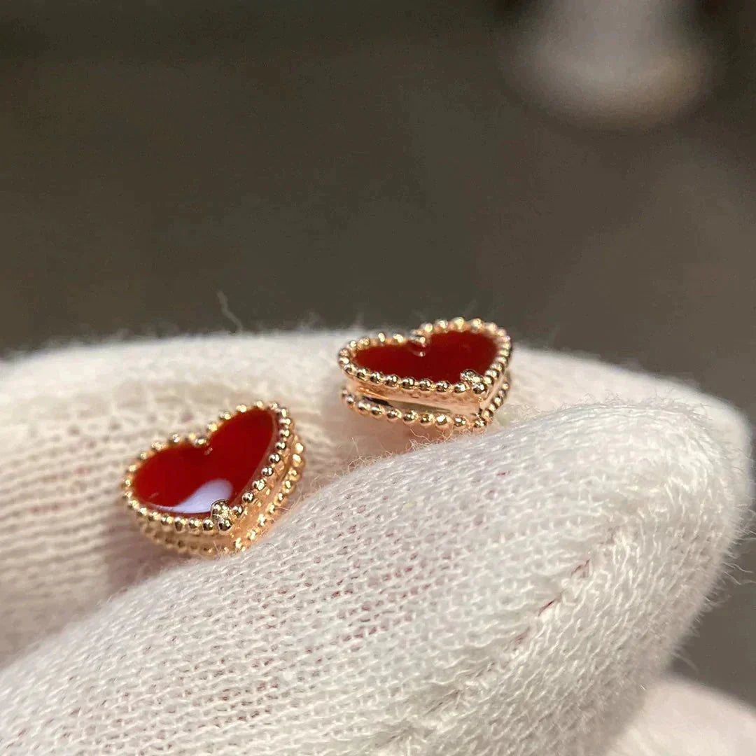 [💎ROSE💎]HEART CARNELIAN STUD EARRINGS