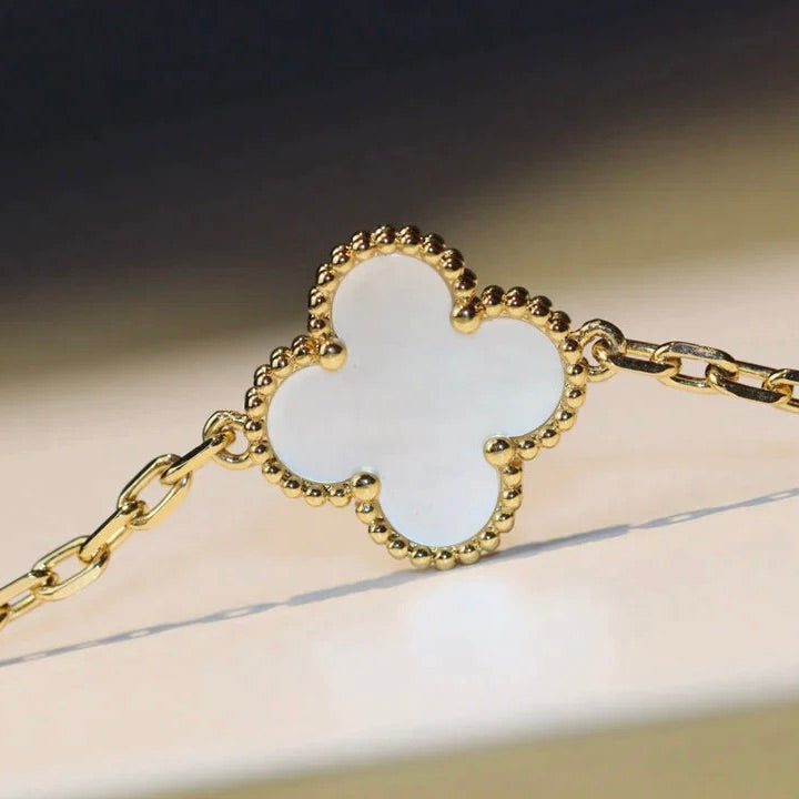 [💎ROSE💎]CLOVER 20 MOTIFS WHITE MOP NECKLACE