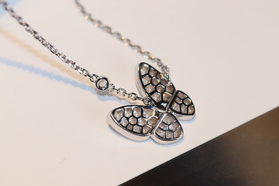 [💎ROSE💎]BUTTERFLY DIAMOND NECKLACE