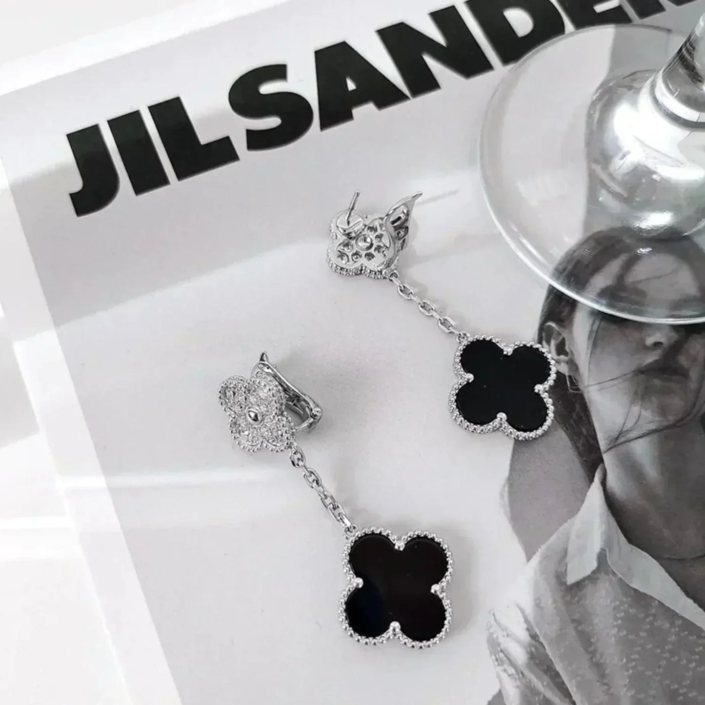 [Rose Tomorrow]CLOVER 2 MOTIFS  DIAMOND ONYX EARRINGS SILVER