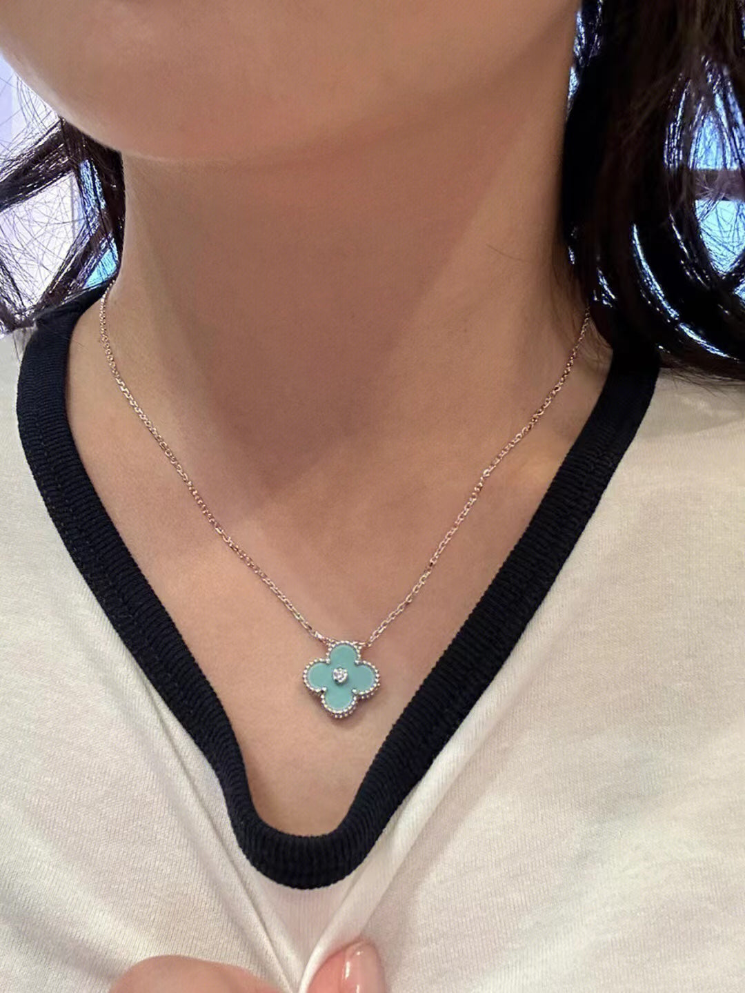 [💎ROSE💎]CLOVER 1 DIAMOND LIGHT BLUE SILVER NECKLACE