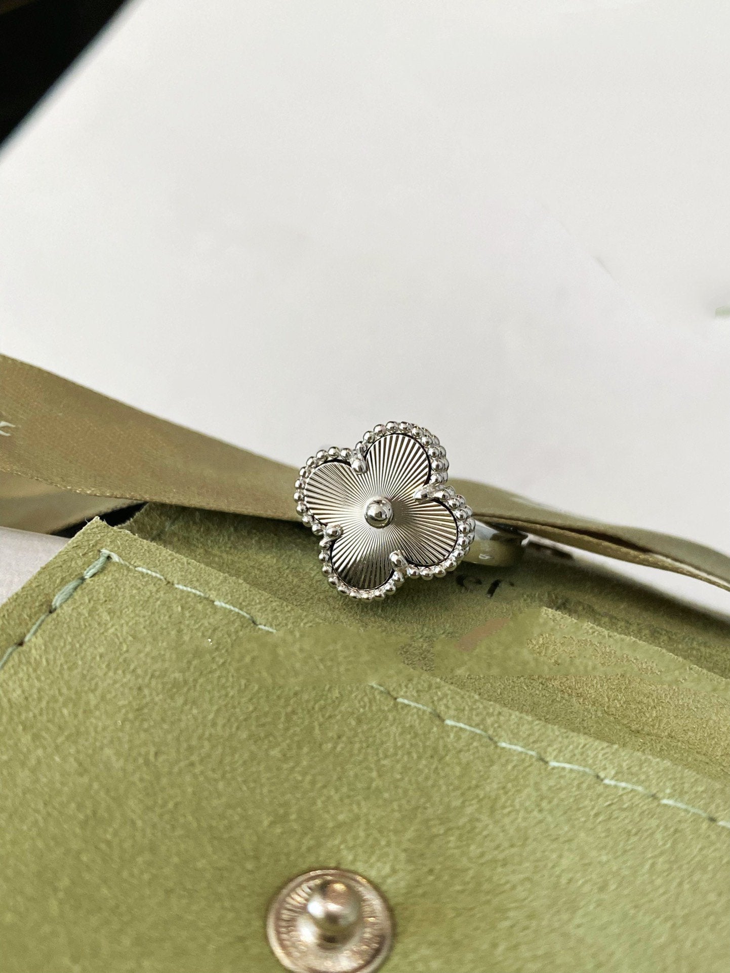 [💎ROSE💎]CLOVER SILVER RING