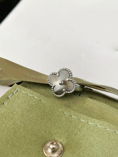 [💎ROSE💎]CLOVER SILVER RING