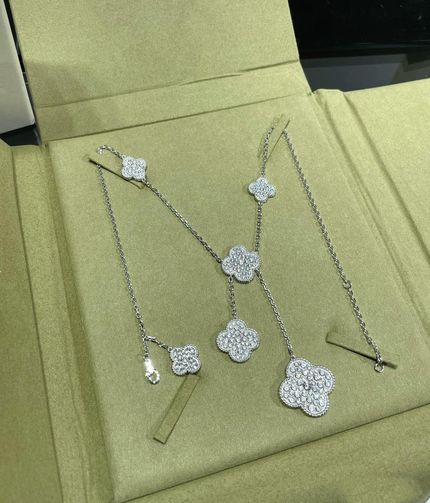 [💎ROSE💎]CLOVER 6 MOTIF DIAMOND PAVED NECKLACE