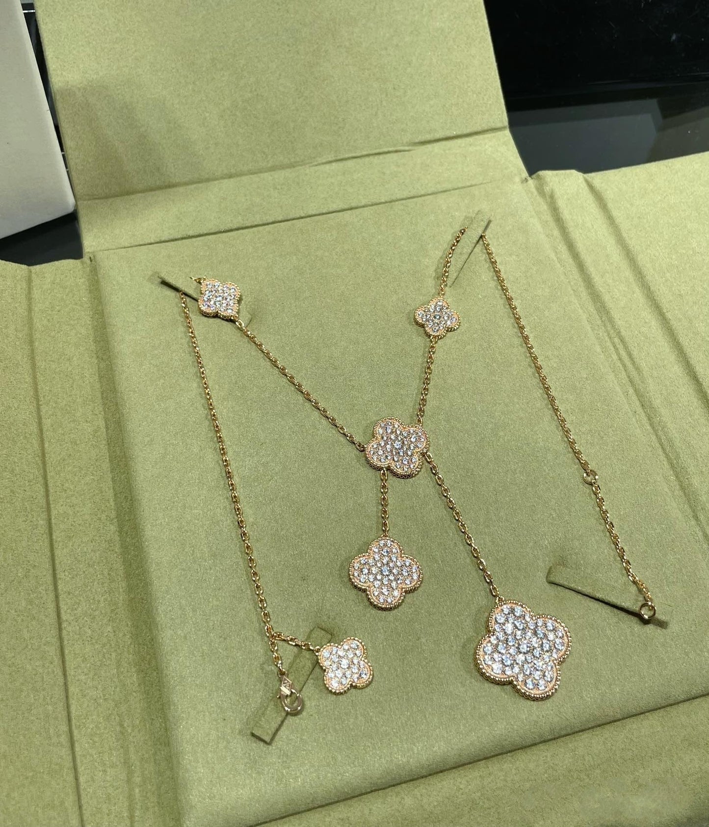 [💎ROSE💎]CLOVER 6 MOTIF DIAMOND PAVED NECKLACE