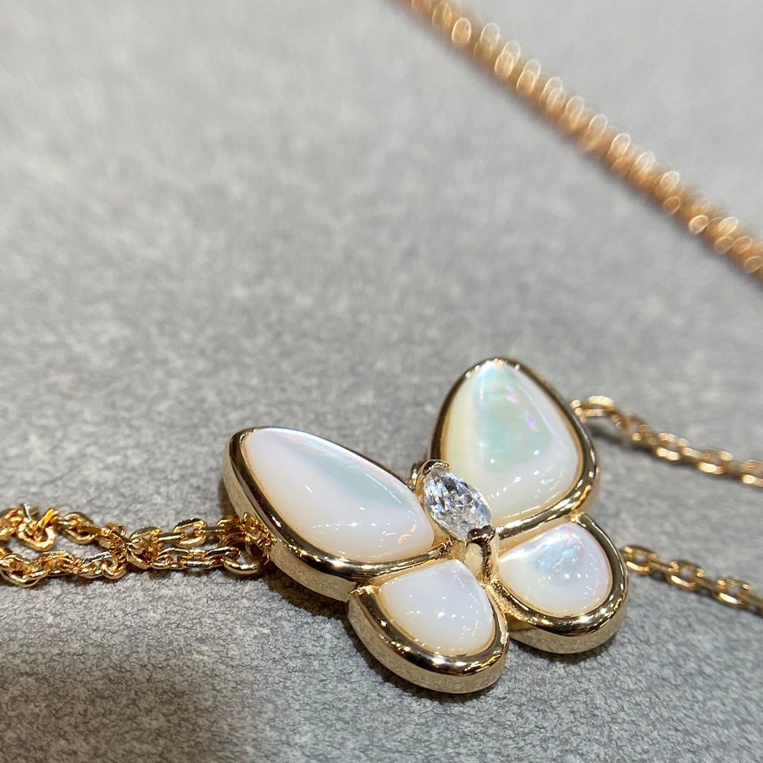 [💎ROSE💎]BUTTERFLY MOP DIAMOND NECKLACE