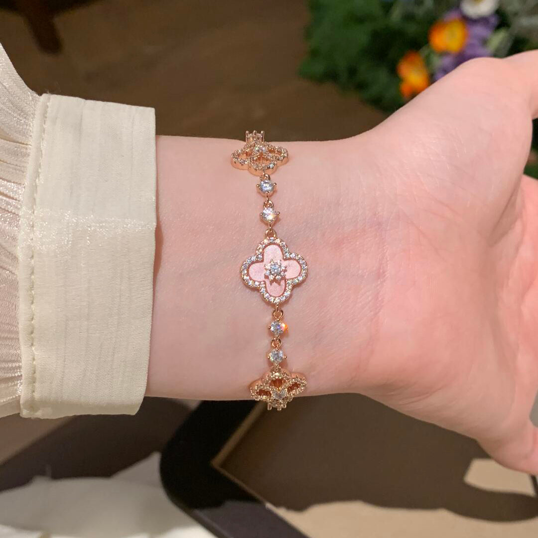 [Rose Tomorrow]CLOVER 5 MOTIF PINK BLUE RED WHITE BRACELET