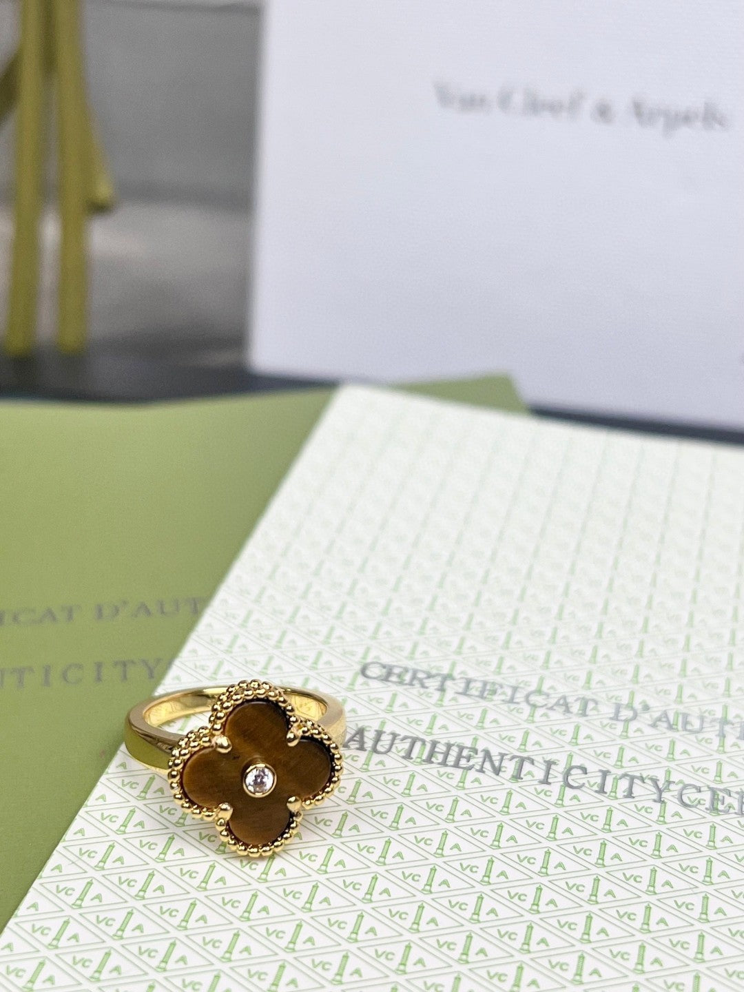 [💎ROSE💎]CLOVER TIGER'S EYE RING GOLD DIAMOND