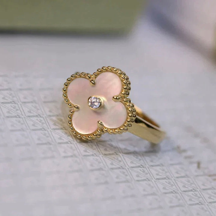 [💎ROSE💎]CLOVER PINK MOP RING GOLD DIAMOND
