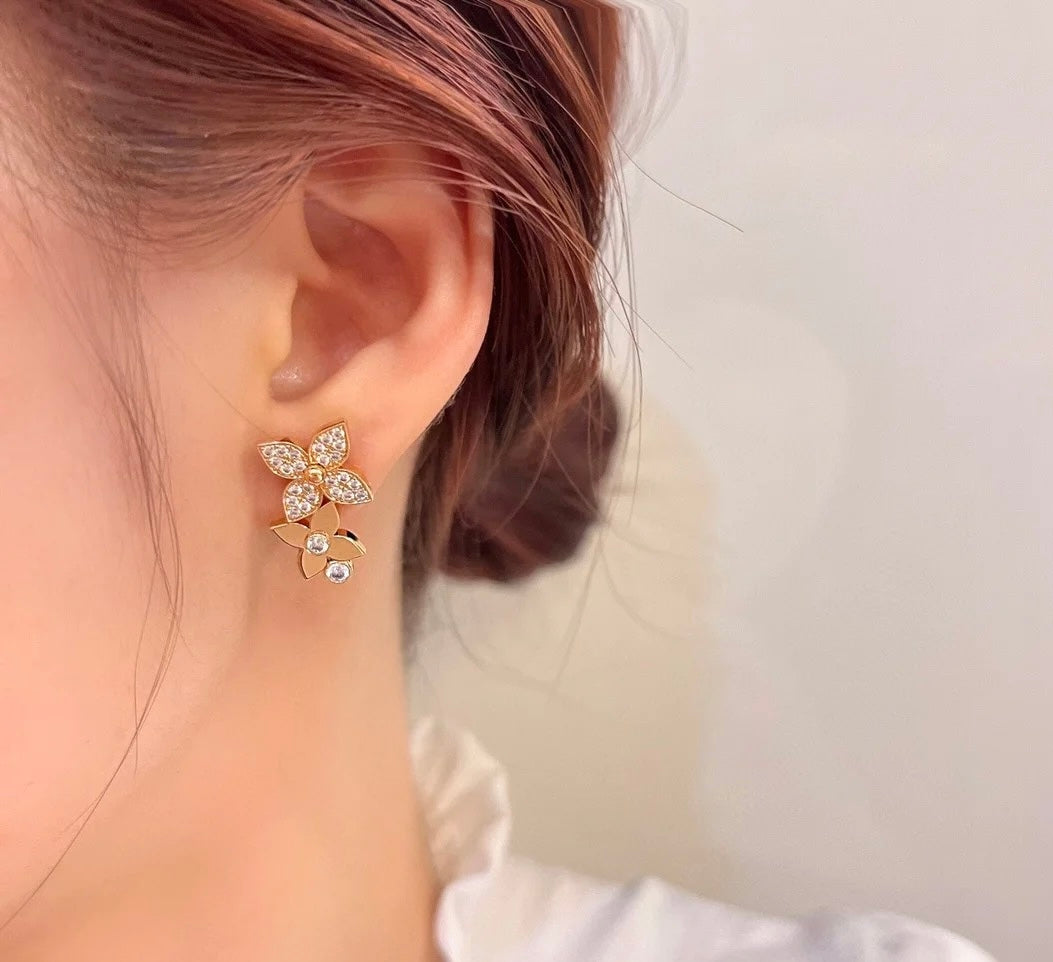 [Rose]TWO STAR BLOSSOM STUD EARRINGS PINK GOLD DIAMONDS