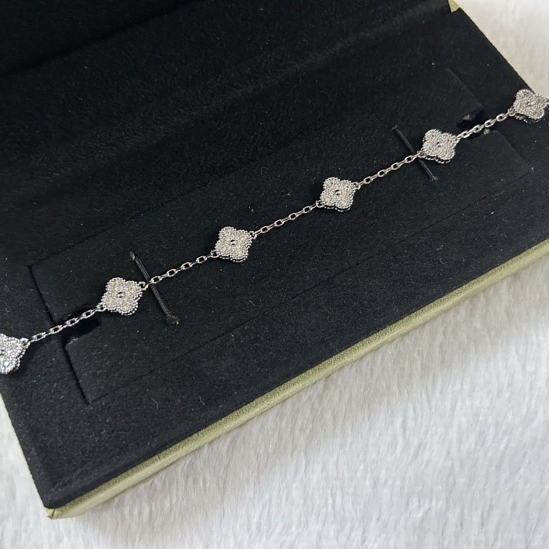 [Rose Tomorrow]CLOVER 6 MOTIF DIAMOND BRACELET