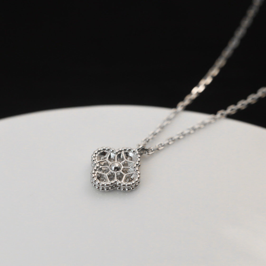 [Rose Tomorrow]CLOVER MINI 9.5MM PENDANT DIAMOND NECKLACE