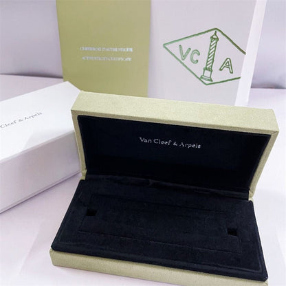 [Rose Tomorrow]VA CLOVER BRACELET NECKLACE RING BOX GIFT BAG