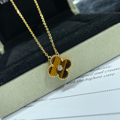 [💎ROSE💎]CLOVER 15MM DIAMOND AND YELLOW TIGER'S EYE AGATE necklace