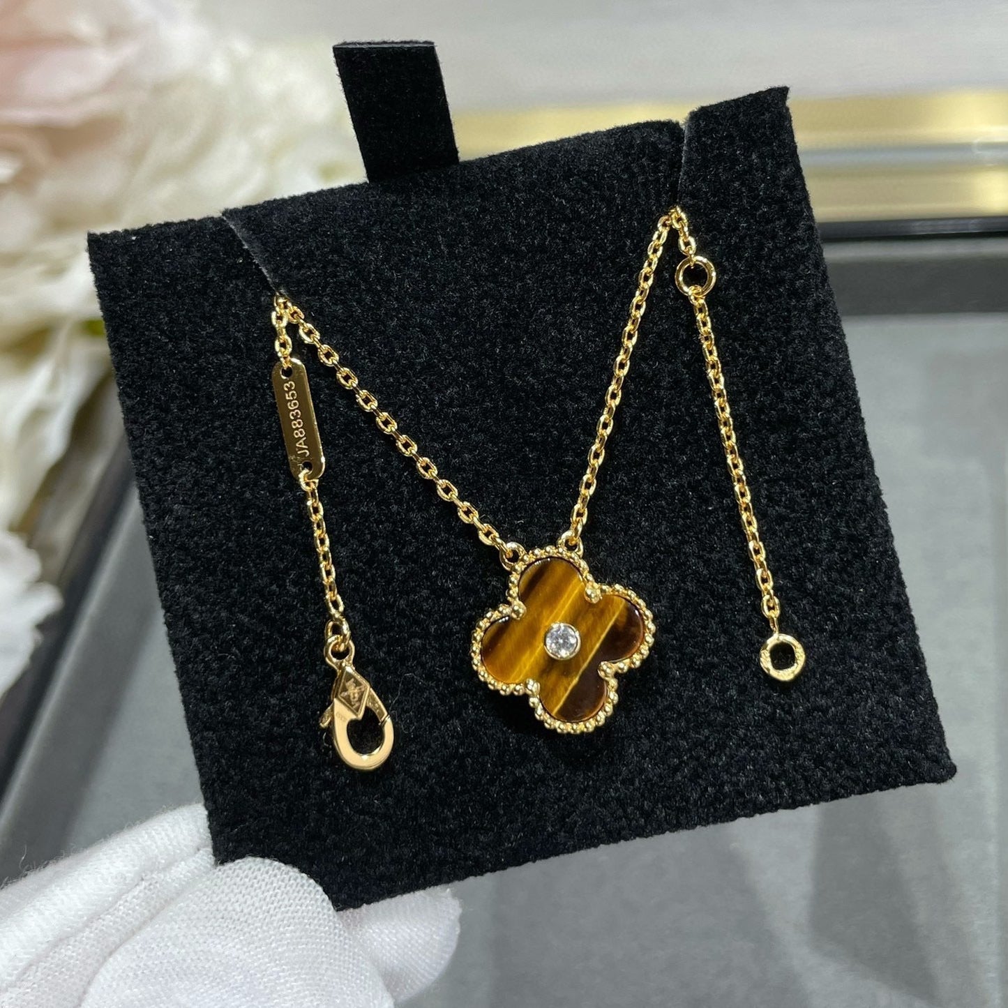 [💎ROSE💎]CLOVER 15MM DIAMOND AND YELLOW TIGER'S EYE AGATE necklace