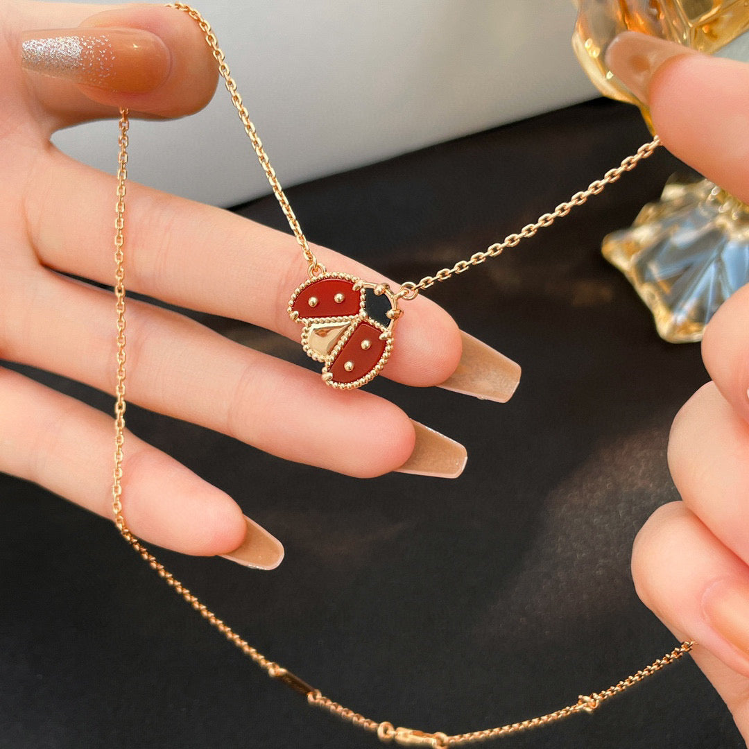 [💎ROSE💎]LUCKY  CARNELIANS LADYBUG NECKLACE