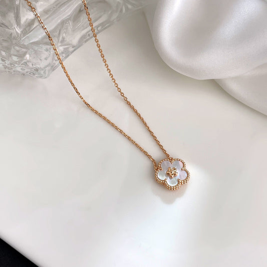 [💎ROSE💎]LUCKY  WHITE MOP  PLUM BLOSSOM NECKLACE