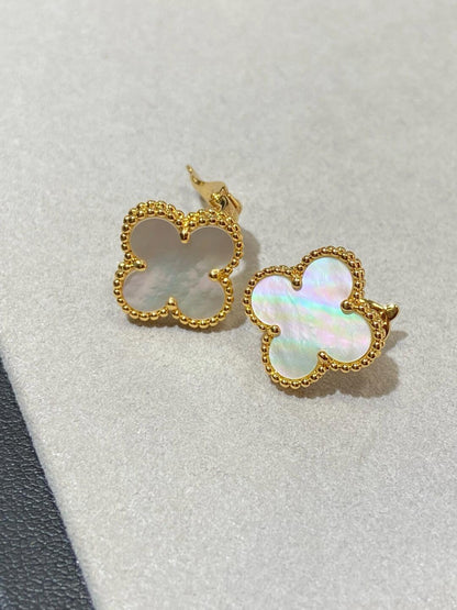 [Rose Jewelry] CLOVER LARGE (20mm) 1 MOTIFS WHITE MOP STUD EARRINGS