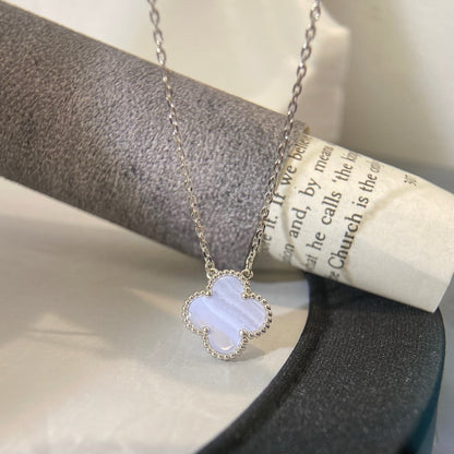[💎ROSE💎]CLOVER 15MM BLUE CHALCEDONY NECKLACE SILVER