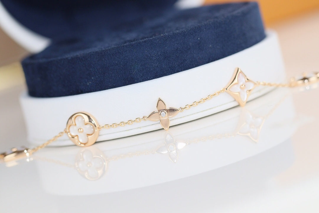 [Rose Tomorrow]LEAF CLOVER BRACELET