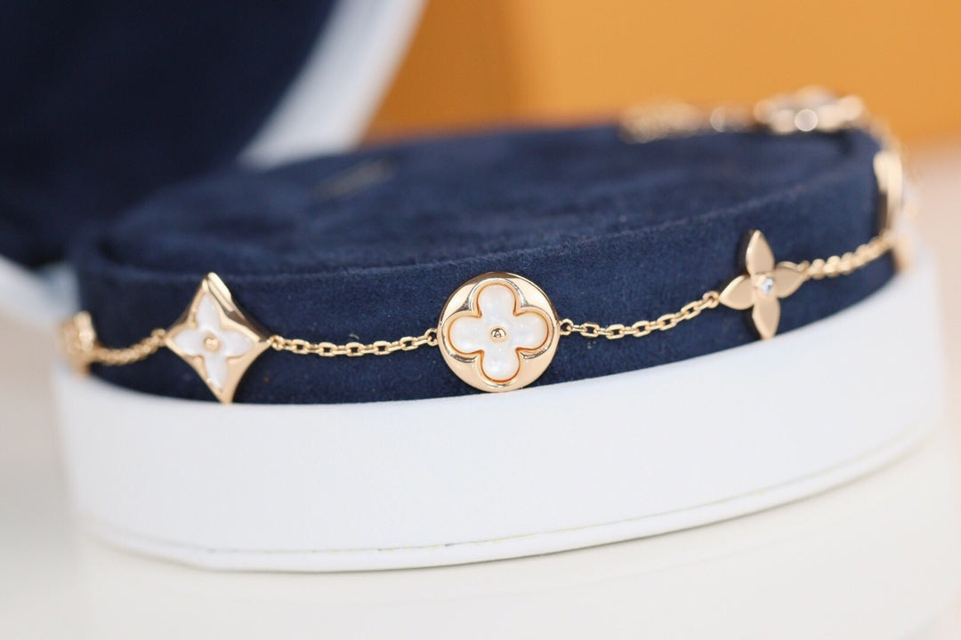 [Rose Tomorrow]LEAF CLOVER BRACELET