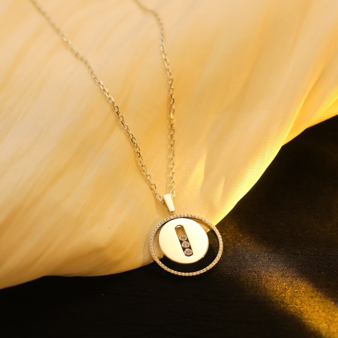 [✨Rose💎]LUCKY MOVE MM SILVER DIAMOND NECKLACE