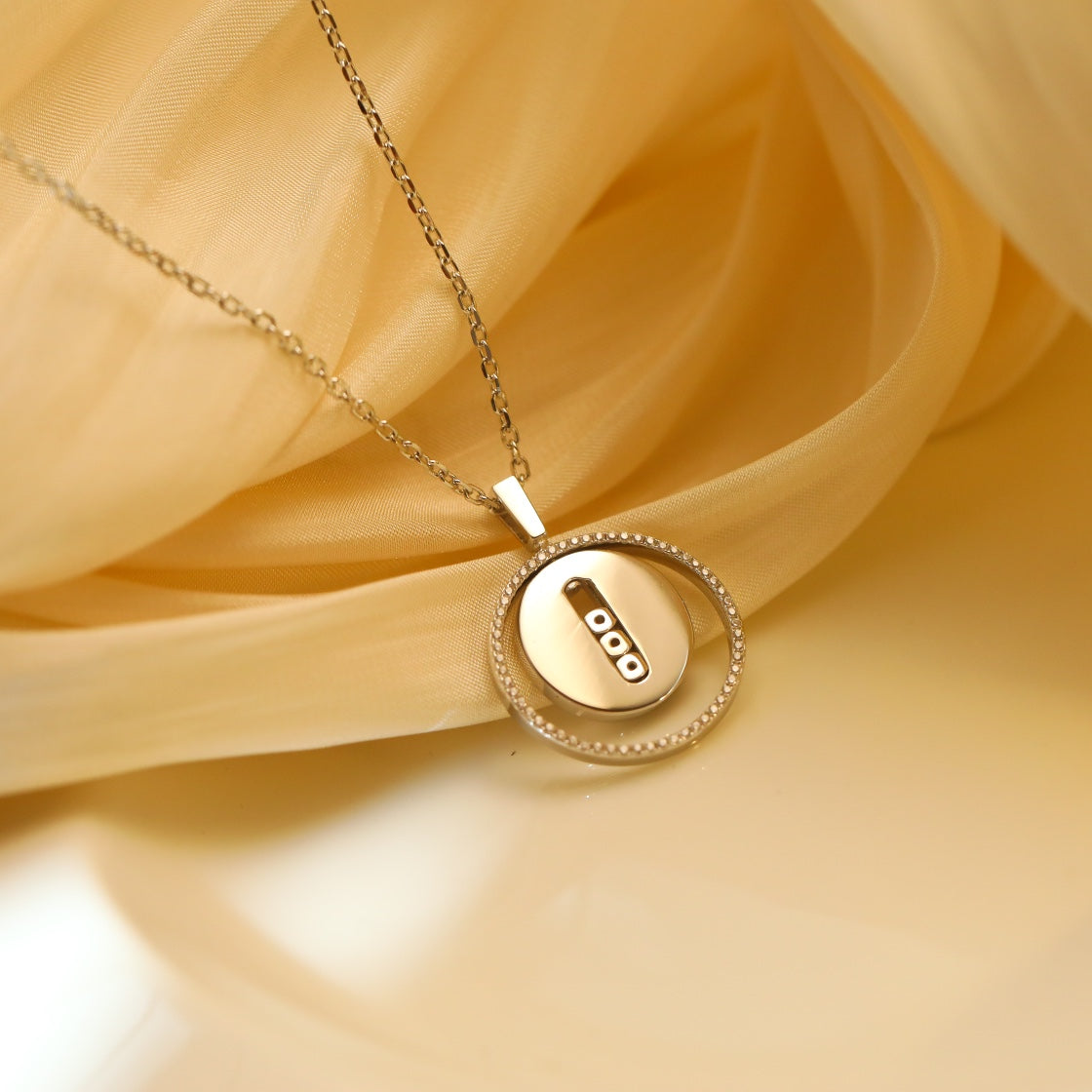 [✨Rose💎]LUCKY MOVE MM SILVER DIAMOND NECKLACE