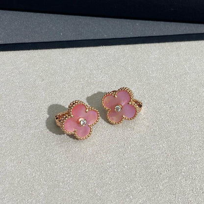 [Rose Tomorrow]CLOVER MEDIUM 1 DIAMOND PINK EARRINGS