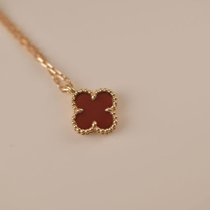 [💎ROSE💎]CLOVER MINI 9.5MM WHITE CARNELIANS NECKLACE