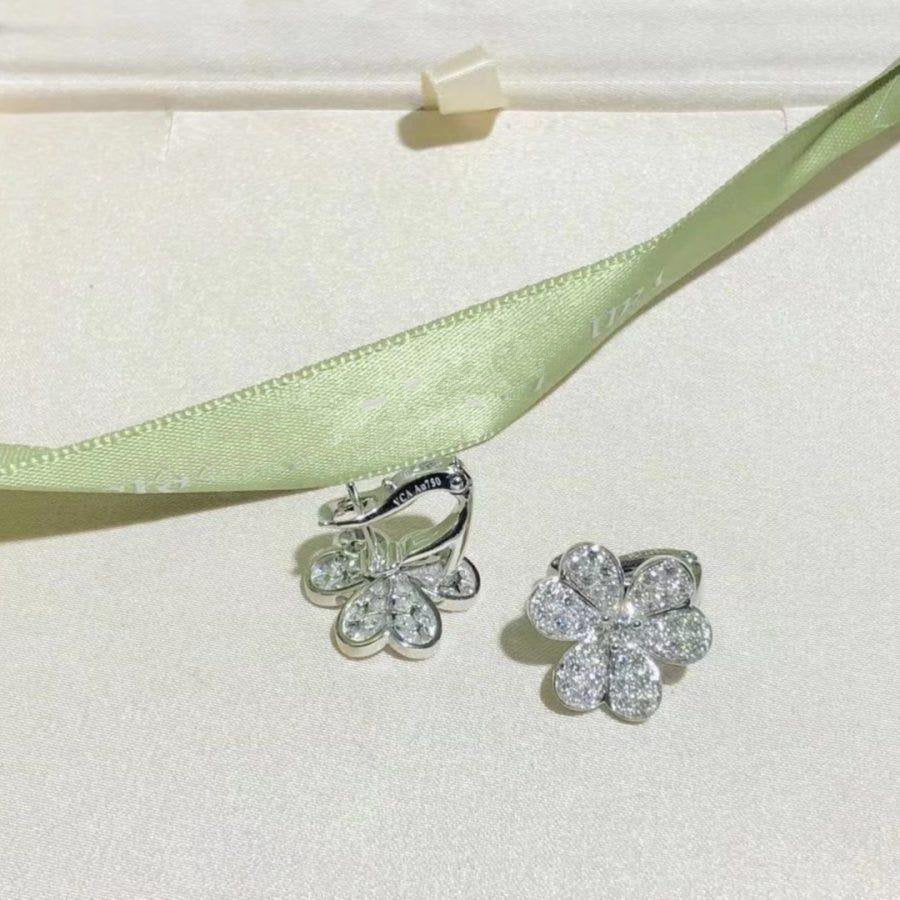 [💎ROSE💎]FRIVOLE SILVER FLOWER DIAMOND EARRINGS