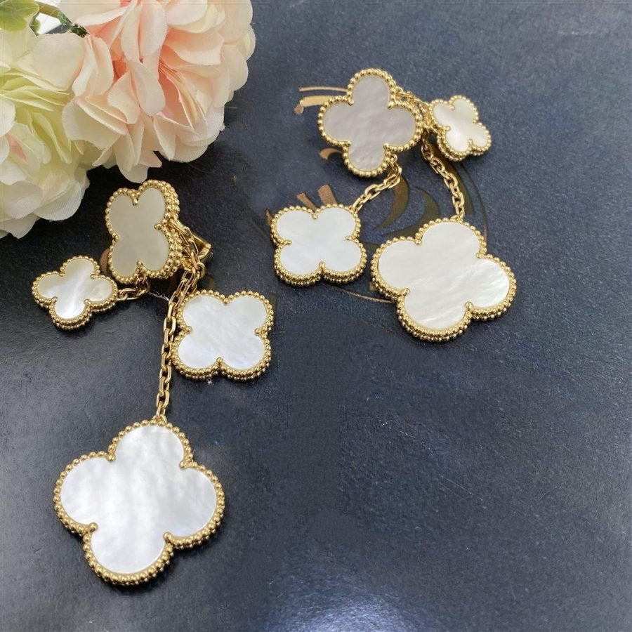 [💎ROSE💎]CLOVER EARRINGS WHITE MOP 4 MOTIFS GOLD