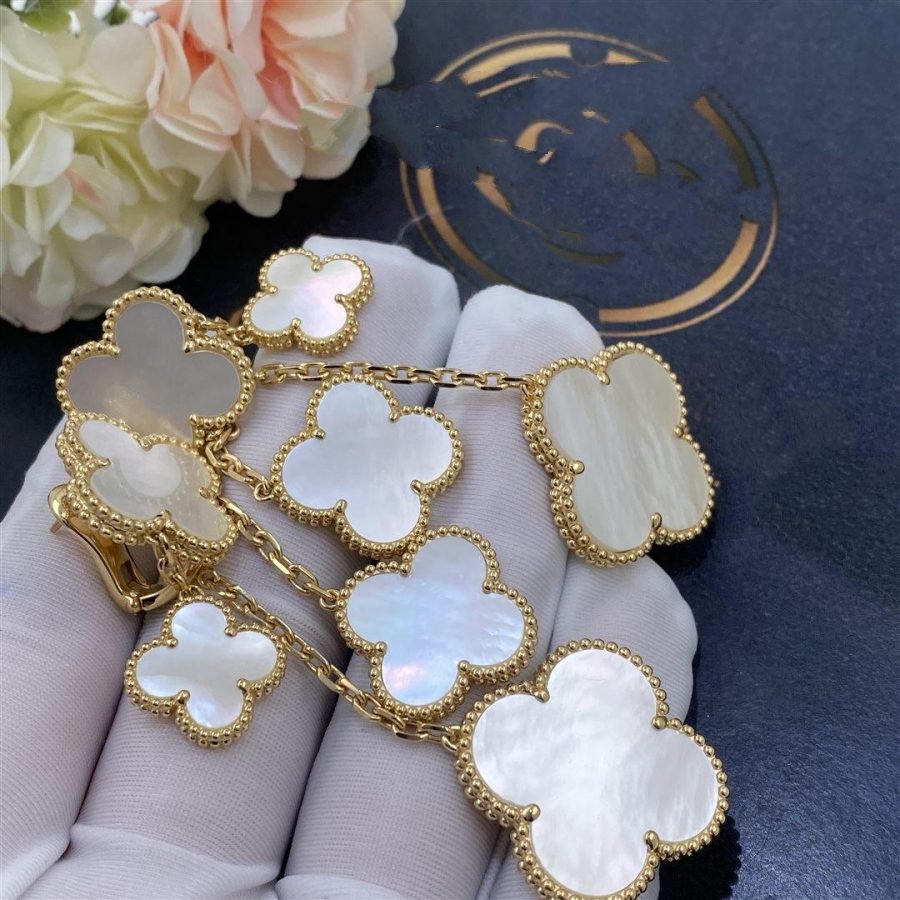 [💎ROSE💎]CLOVER EARRINGS WHITE MOP 4 MOTIFS GOLD