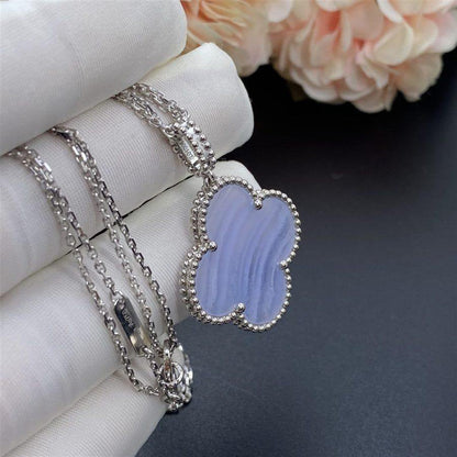 [💎ROSE💎]CLOVER SILVER CHALCEDONY BIG CLOVER NECKLACE