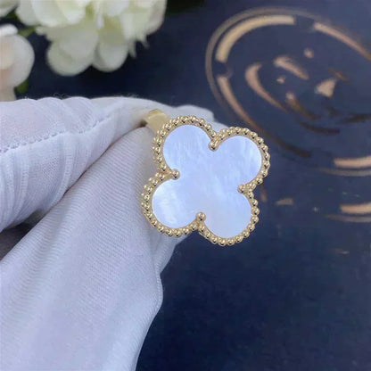 [💎ROSE💎]CLOVER WHITE MOP RING