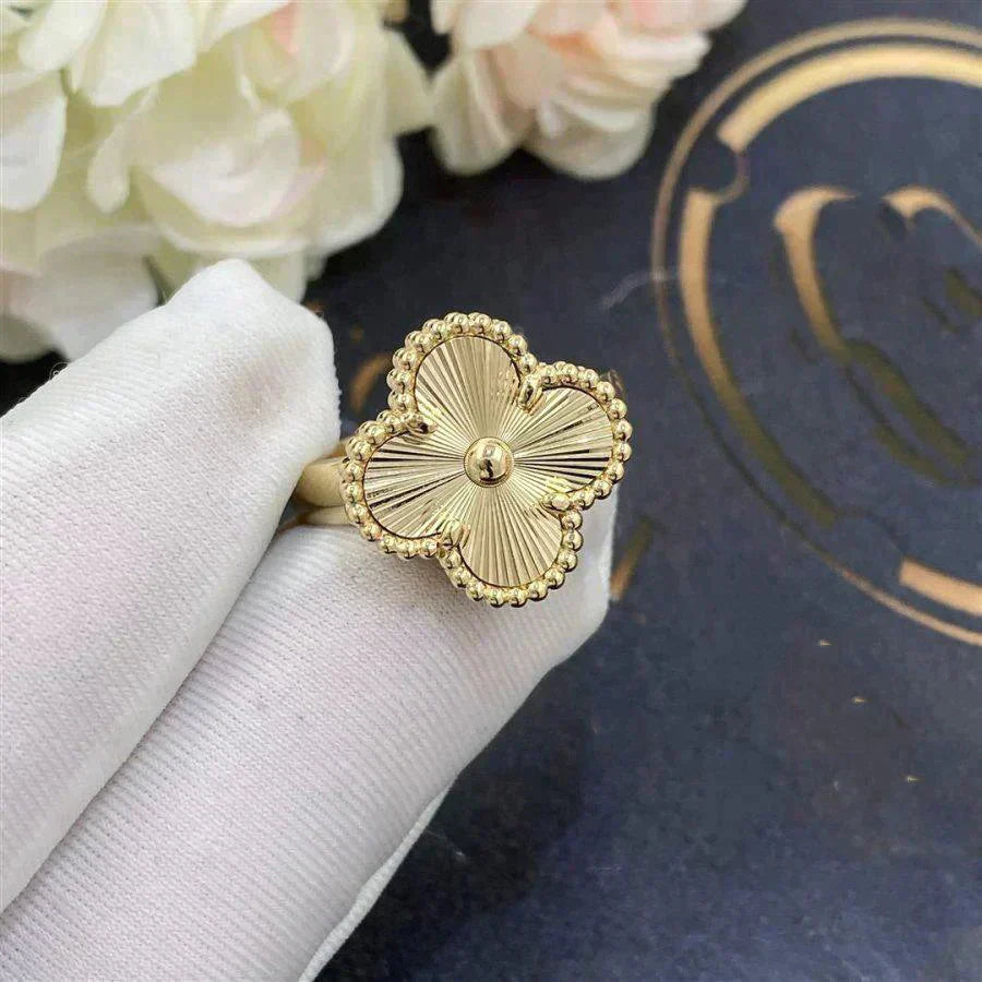 [💎ROSE💎]CLOVER GOLD RING